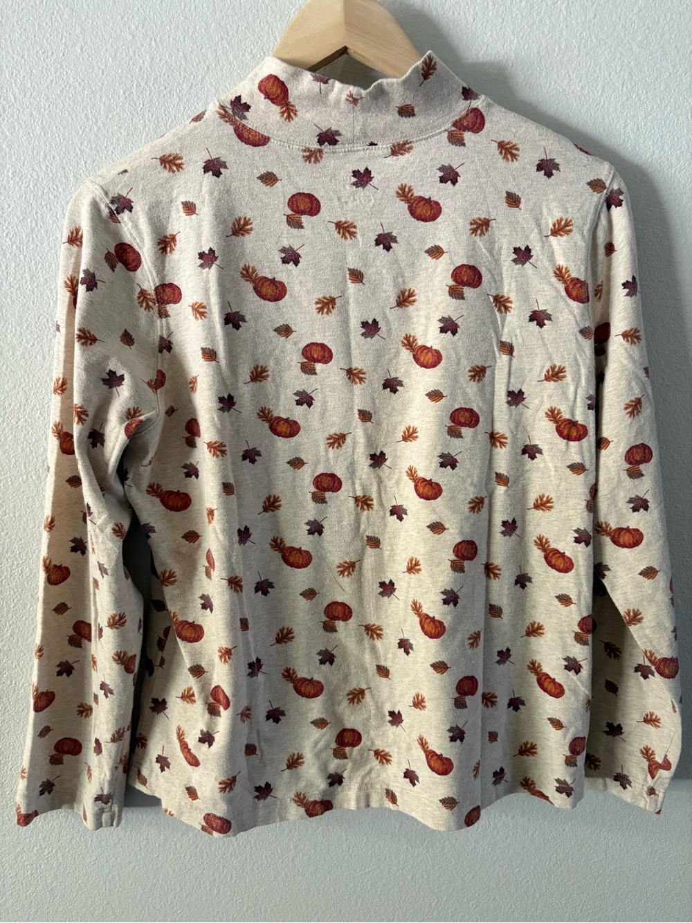 90s Butter Mom Pumpkin and Autumn Leaf Cotton Long Sleeve Mock Neck Turtleneck L